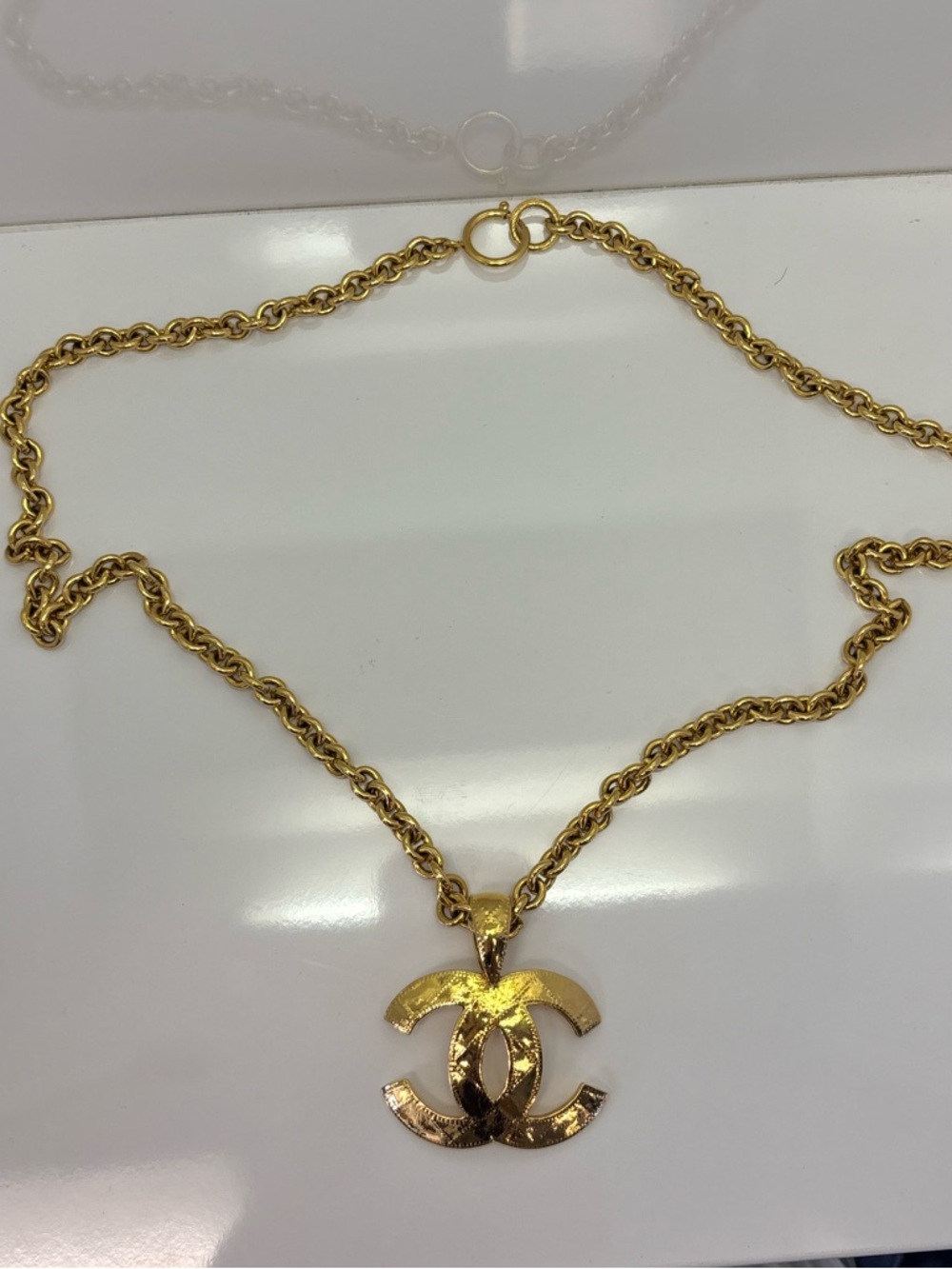 CHANEL spring 1994 gold CC necklace - Picture 4 of 5